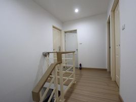 3 Bedroom House for sale at Nirun Ville 55 Srinakarin, Bang Mueang