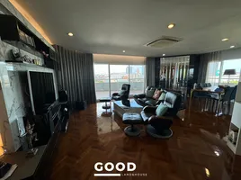 3 Schlafzimmer Penthouse zu verkaufen im Bangkok River Marina, Bang Phlat, Bang Phlat