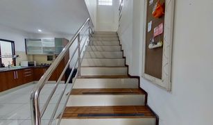 4 Bedrooms House for sale in Chang Moi, Chiang Mai 