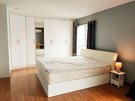 1 Bedroom Condo for rent at Regent Home 22 Sukhumvit 85, Bang Chak