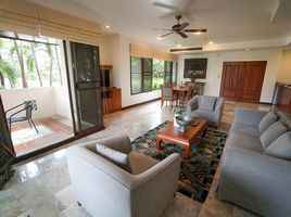 3 Schlafzimmer Wohnung zu vermieten im Raintree Village Apartment, Khlong Tan Nuea