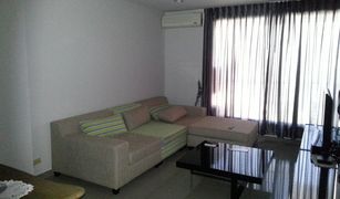 曼谷 Thanon Phaya Thai Pathumwan Resort 2 卧室 公寓 售 