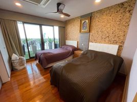 2 Schlafzimmer Appartement zu vermieten im Nusa State Tower Condominium, Si Lom, Bang Rak