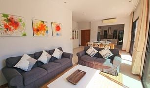 Вилла, 3 спальни на продажу в Чернг Талай, Пхукет Tanode Estate