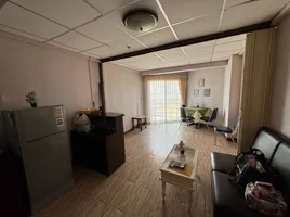 1 Bedroom Condo for sale at Jomtien Beach Condo, Nong Prue