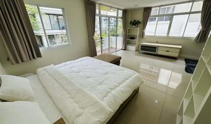 5 Bedrooms House for sale in Khlong Tan Nuea, Bangkok 