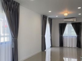 3 Bedroom House for rent at Perfect Residence Sukhumvit 77-Suvanabhumi, Racha Thewa