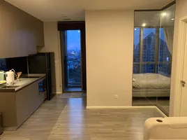 1 спален Кондо на продажу в The Room Sukhumvit 69, Phra Khanong Nuea