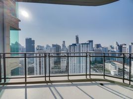 2 Bedroom Condo for sale at Royce Private Residences, Khlong Toei Nuea