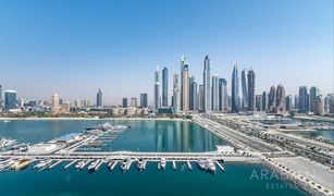 Квартира, 2 спальни на продажу в EMAAR Beachfront, Дубай Marina Vista