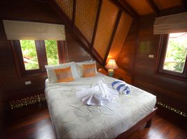 4 Bedroom House for rent at Coconut Paradise, Maenam