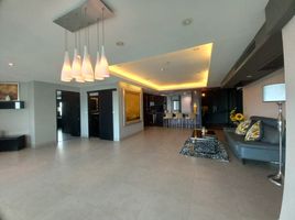 3 спален Кондо на продажу в Sathorn Gardens, Thung Mahamek