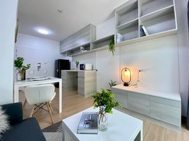 1 спален Кондо на продажу в A Space Sukhumvit 77, Suan Luang