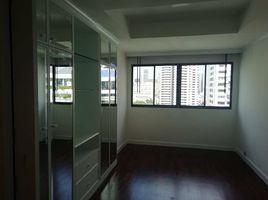 2 спален Кондо в аренду в Sethiwan Residence, Khlong Toei Nuea