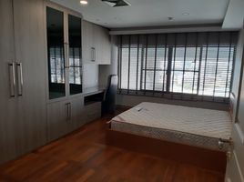 3 Schlafzimmer Appartement zu vermieten im Le Raffine Sukhumvit 24, Khlong Tan