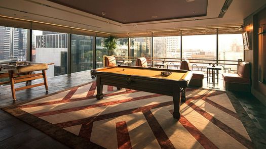 Fotos 3 of the Pool / Snooker Table at The Ritz-Carlton Residences At MahaNakhon