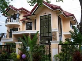 5 Bedroom Villa for sale at LOYOLA GRAND VILLAS, Quezon City, Eastern District