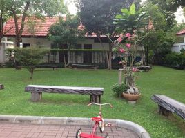 4 Schlafzimmer Villa zu vermieten in Bang Kapi, Huai Khwang, Bang Kapi