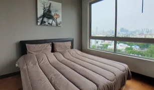 2 Bedrooms Condo for sale in Chong Nonsi, Bangkok The Lofts Yennakart