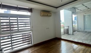 4 Bedrooms Townhouse for sale in Khlong Tan Nuea, Bangkok The Park Lane 22