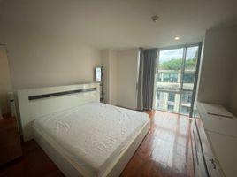 2 Schlafzimmer Appartement zu vermieten im Siri On 8, Khlong Toei