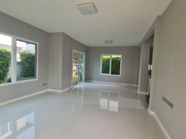 3 Schlafzimmer Haus zu verkaufen im Siwalee Sankampang, San Klang