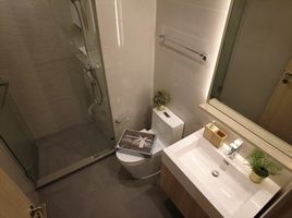 1 Schlafzimmer Appartement zu vermieten im Maru Ekkamai 2, Khlong Tan Nuea