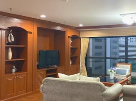 3 Schlafzimmer Appartement zu vermieten im G.P. Grande Tower, Khlong Toei Nuea