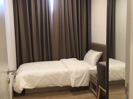 2 Bedroom Condo for rent at Oka Haus, Khlong Tan