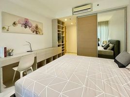 1 Schlafzimmer Wohnung zu vermieten im The Lofts Ekkamai, Phra Khanong