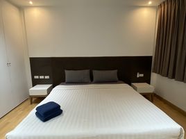 1 Schlafzimmer Appartement zu vermieten im Nantiruj Tower, Khlong Toei