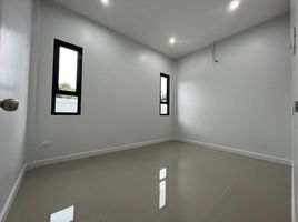 2 Bedroom House for sale at The Binary, Si Sunthon