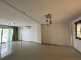 3 Schlafzimmer Haus zu verkaufen im Arinsiri@Sukhumvit, Saen Suk