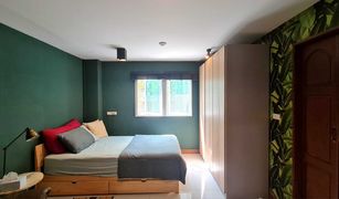 3 Bedrooms Condo for sale in Bang Kapi, Bangkok Brighton Place