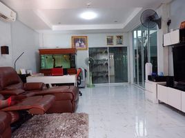 3 Bedroom Villa for sale at Phanason Gardenhome 9, Bang Chalong, Bang Phli, Samut Prakan