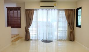 Таунхаус, 4 спальни на продажу в Bang Mot, Бангкок Baan Klang Muang Rama 2 – Bhuddhabucha