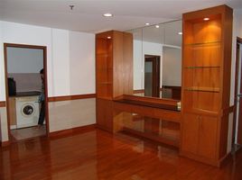 3 Bedroom Apartment for rent at Baan Na Varang, Lumphini, Pathum Wan