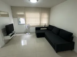 Studio Appartement zu verkaufen im Condo One Sukhumvit 67, Phra Khanong Nuea