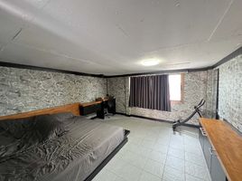 9 Schlafzimmer Ganzes Gebäude zu verkaufen in Bang Bua Thong, Nonthaburi, Bang Bua Thong, Bang Bua Thong