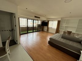 3 Bedroom Apartment for rent at Kallista Mansion, Khlong Toei Nuea