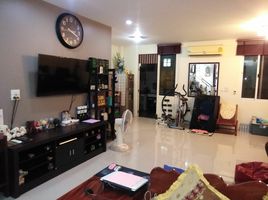 4 Schlafzimmer Villa zu verkaufen im Silaporn Ville 2, Ko Khwang, Mueang Chanthaburi, Chanthaburi