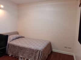 2 Schlafzimmer Wohnung zu verkaufen im Navin Court, Lumphini