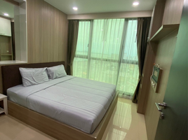 1 спален Кондо в аренду в Dusit Grand Condo View, Nong Prue
