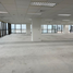 1,316.94 m² Office for rent at Thanapoom Tower, Makkasan, Ratchathewi