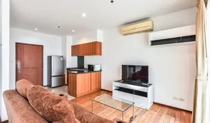 Studio Condo for sale in Khlong Ton Sai, Bangkok Villa Sathorn