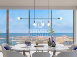 2 बेडरूम अपार्टमेंट for sale at Grand Bleu Tower, EMAAR Beachfront, दुबई हार्बर