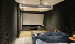 图片 2 of the Mini Theater at The Lofts Silom