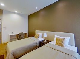 3 Bedroom Apartment for rent at Magic Bricks, Khlong Tan Nuea