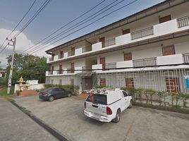 20 Schlafzimmer Wohnung zu verkaufen im Chabusuk Apartment , Surasak, Si Racha