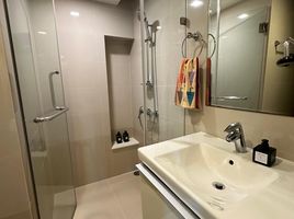 1 Schlafzimmer Appartement zu vermieten im Focus Ploenchit, Khlong Toei